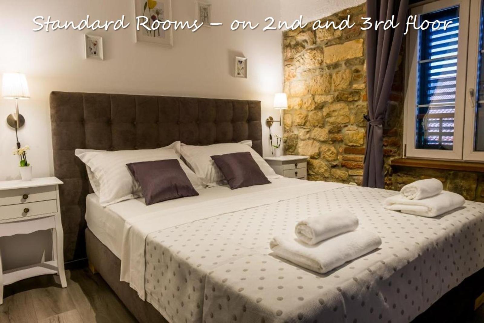 XIV Century Rooms Kaštela Eksteriør billede