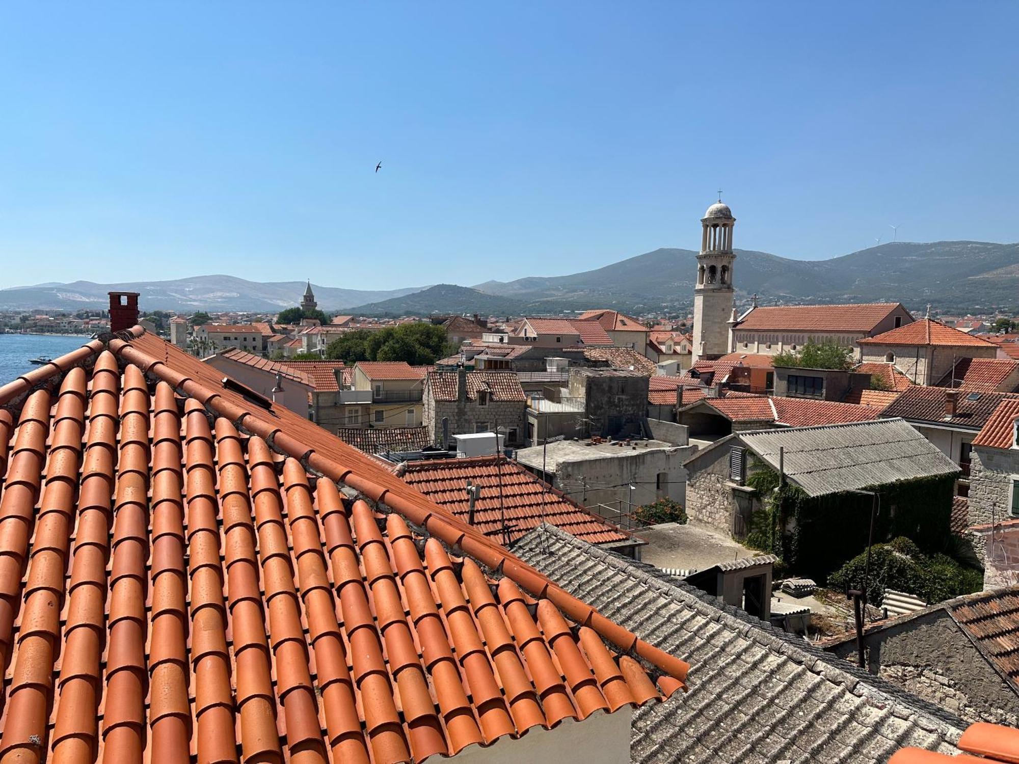 XIV Century Rooms Kaštela Eksteriør billede