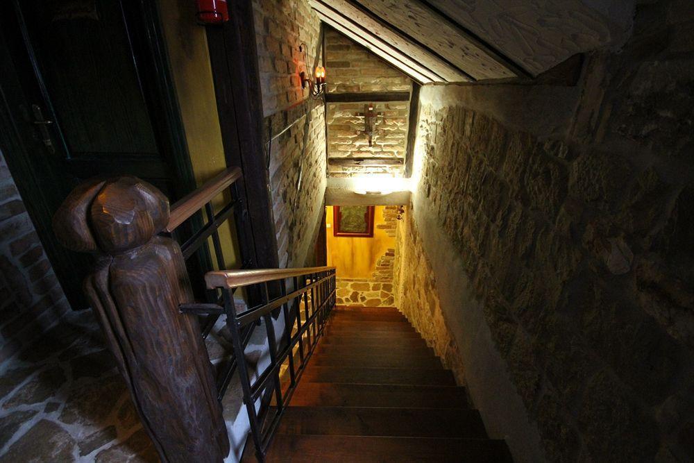 XIV Century Rooms Kaštela Eksteriør billede